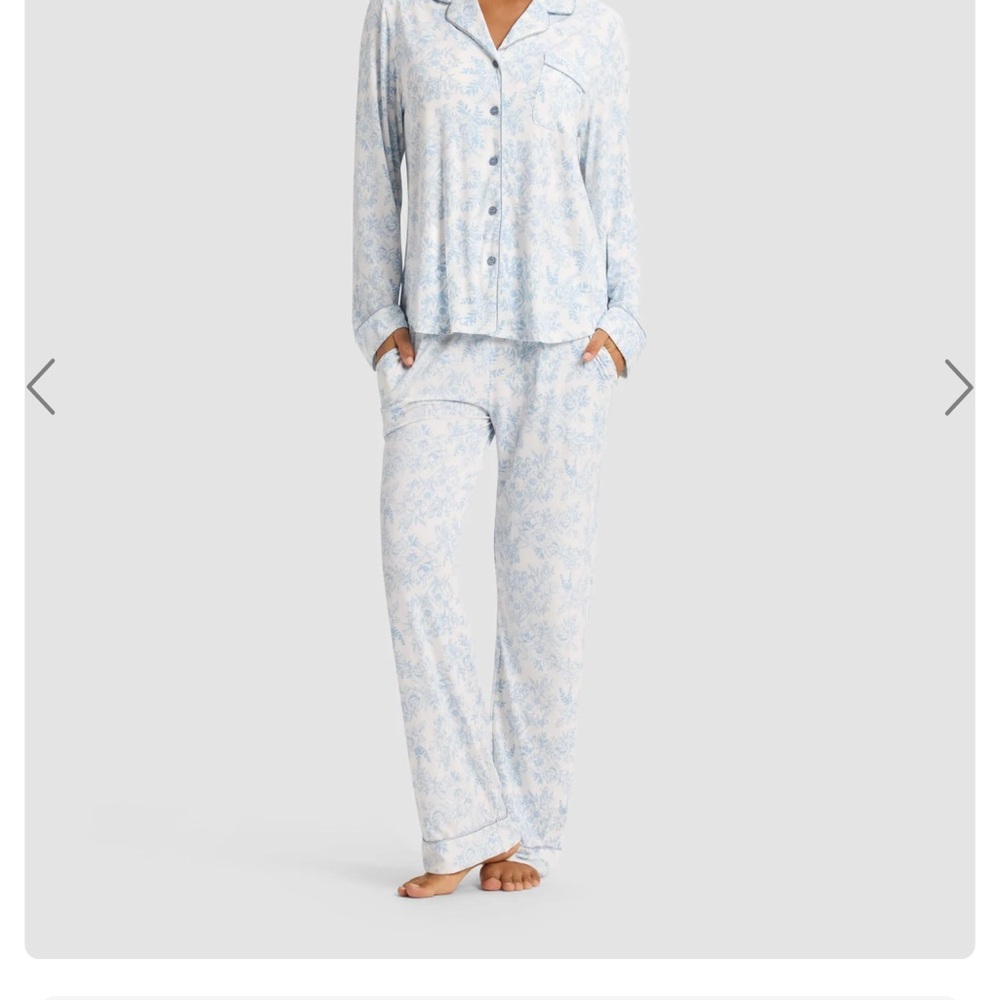 Cozy Earth Women's Bamboo Stretch-Knit Long Sleeve Pajama Set